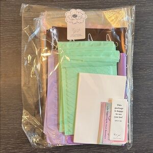 84 piece Purple Posh Shipping Supply Bundle